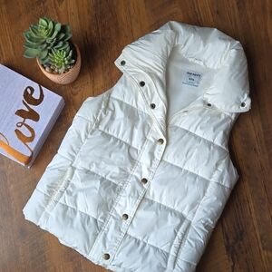 Old Navy White/Cream Puffer Vest Medium
